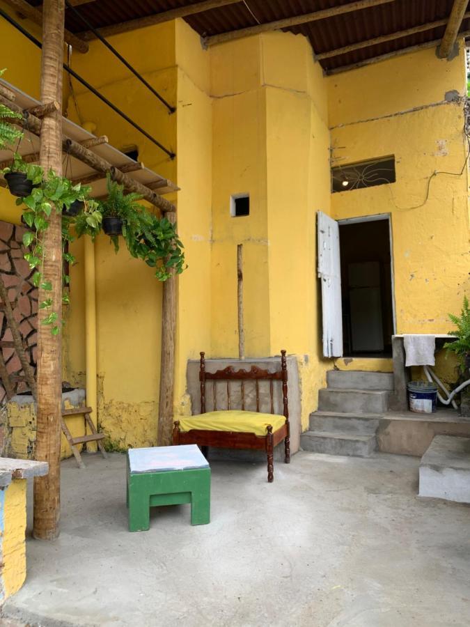 Quinca'S Hostel 렝소이스 외부 사진
